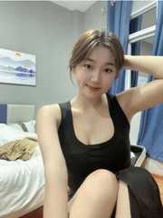 性感白嫩小姐姐