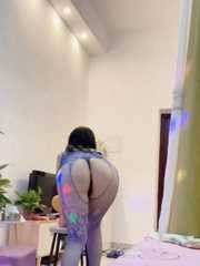 服务系风情少妇