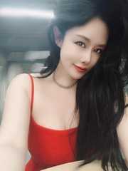 栖霞高挑美女