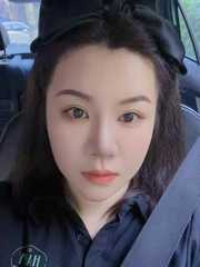 白云服务控艳子