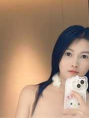 体验会跳舞小姐姐