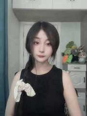 00后童颜嫩妹